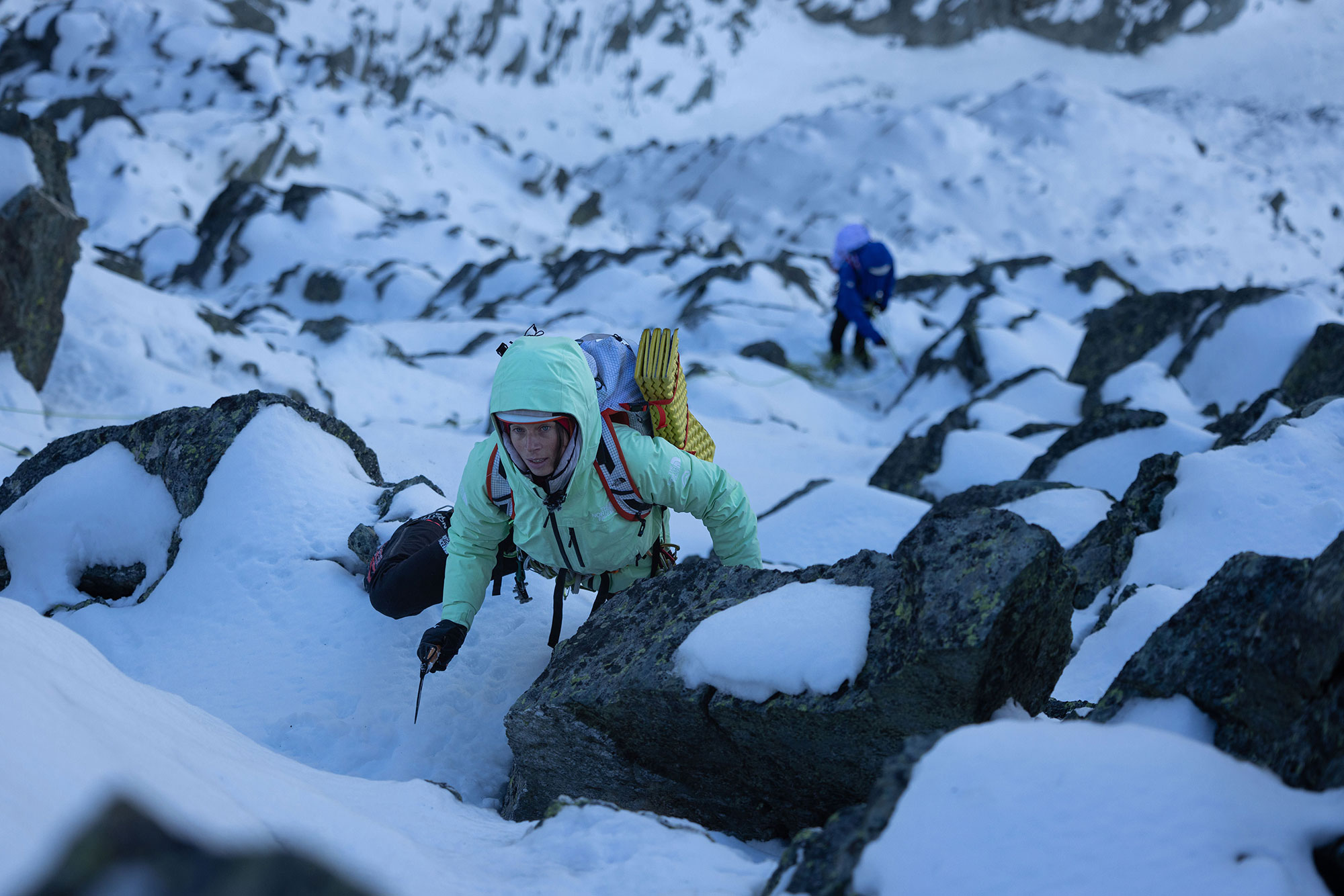 Eisklettern – behelfsmäßige Bergetechniken